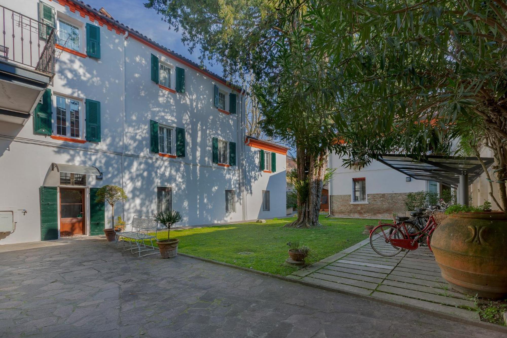 Appartamenti Frescobaldi Ferrara Esterno foto